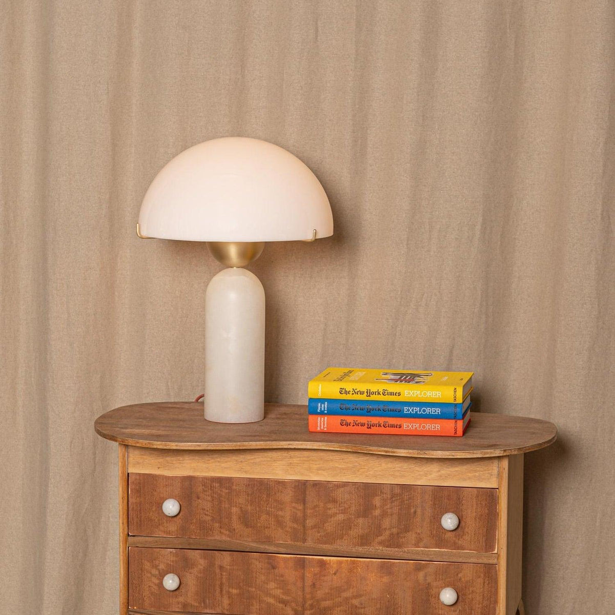 Peono Alabaster Table Lamp product view